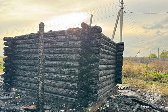 Две бани сгорели в пятницу в Ивановской области